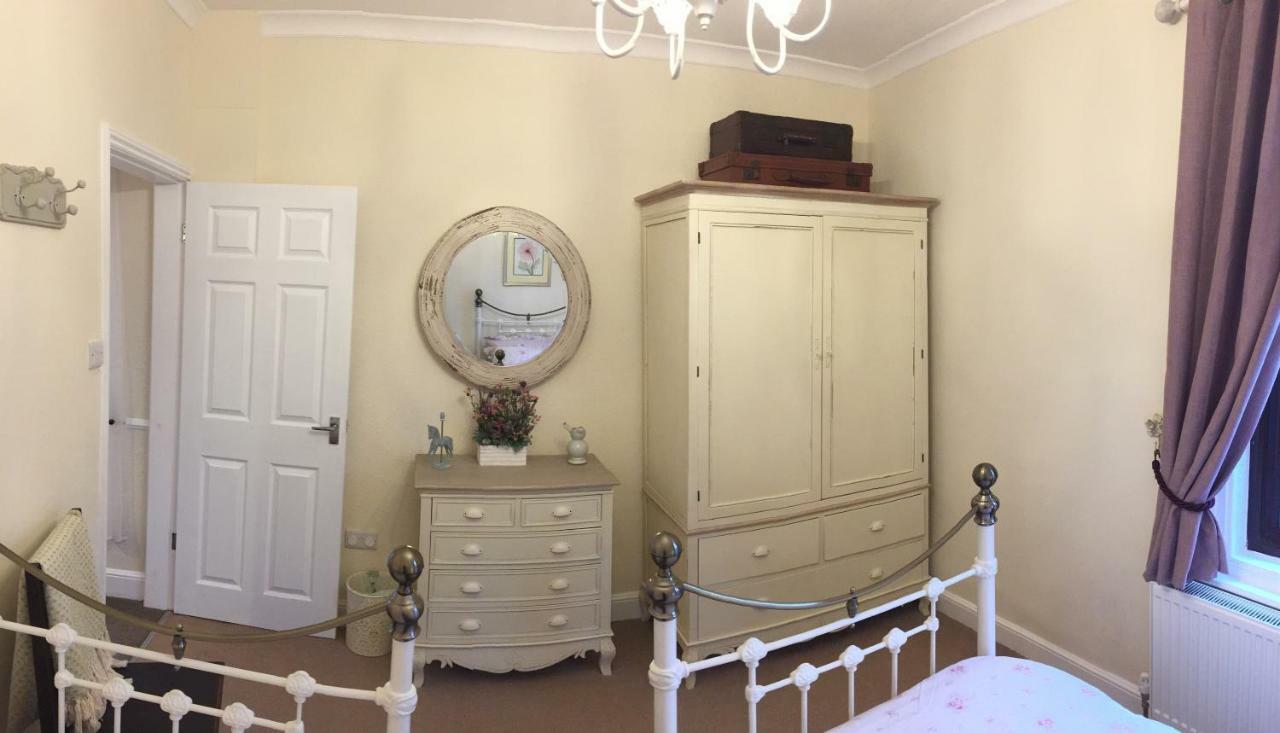 Browns Holiday Cottage Filey Luaran gambar